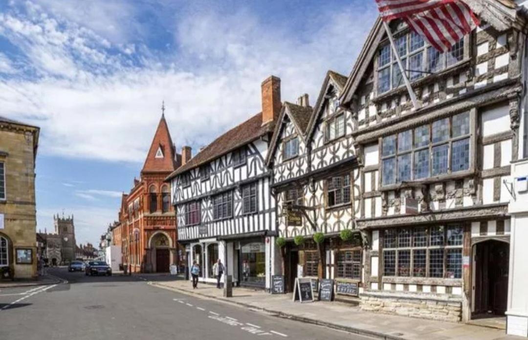The Gallery Appartment With Parking Stratford-upon-Avon Exterior photo